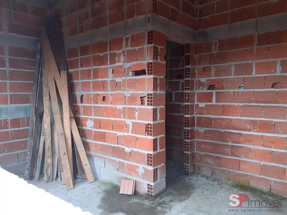 Casa, 1 quarto, 250 m² - Foto 4