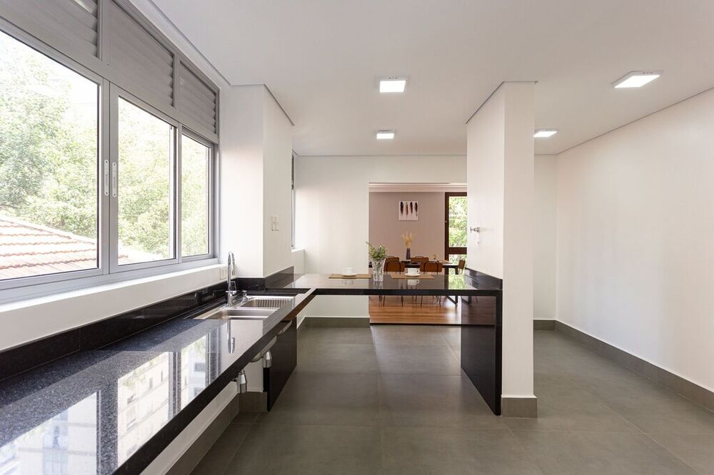 Apartamento, 3 quartos, 198 m² - Foto 2