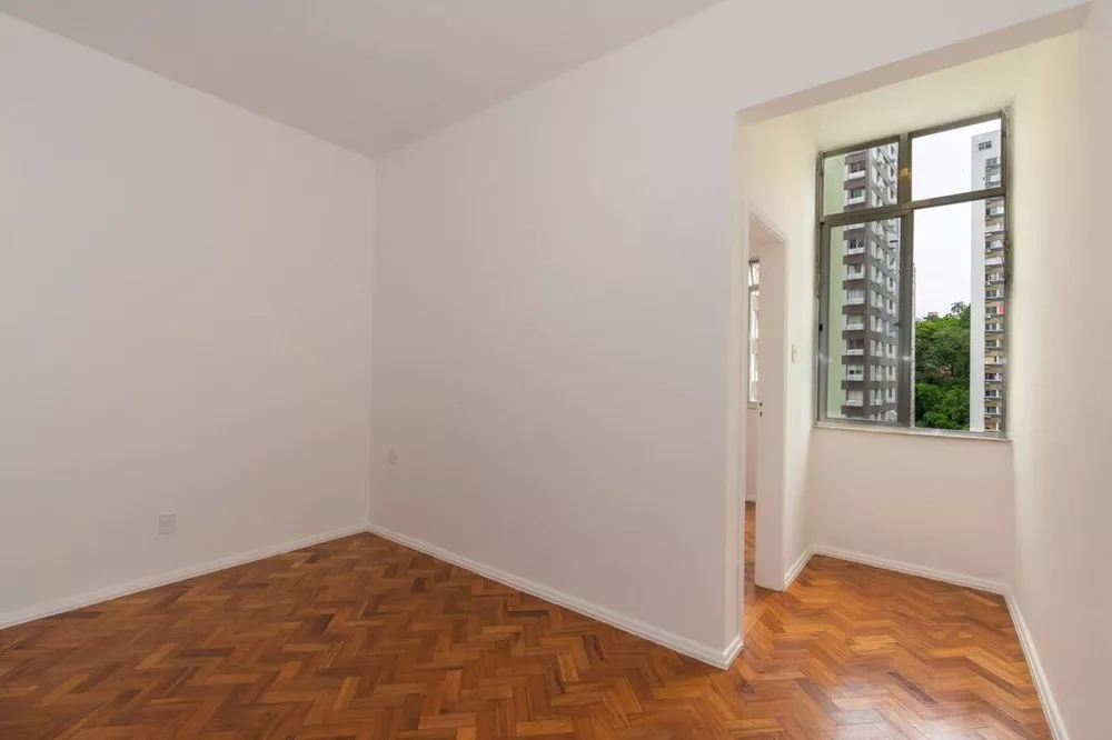 Apartamento à venda com 1 quarto, 41m² - Foto 1