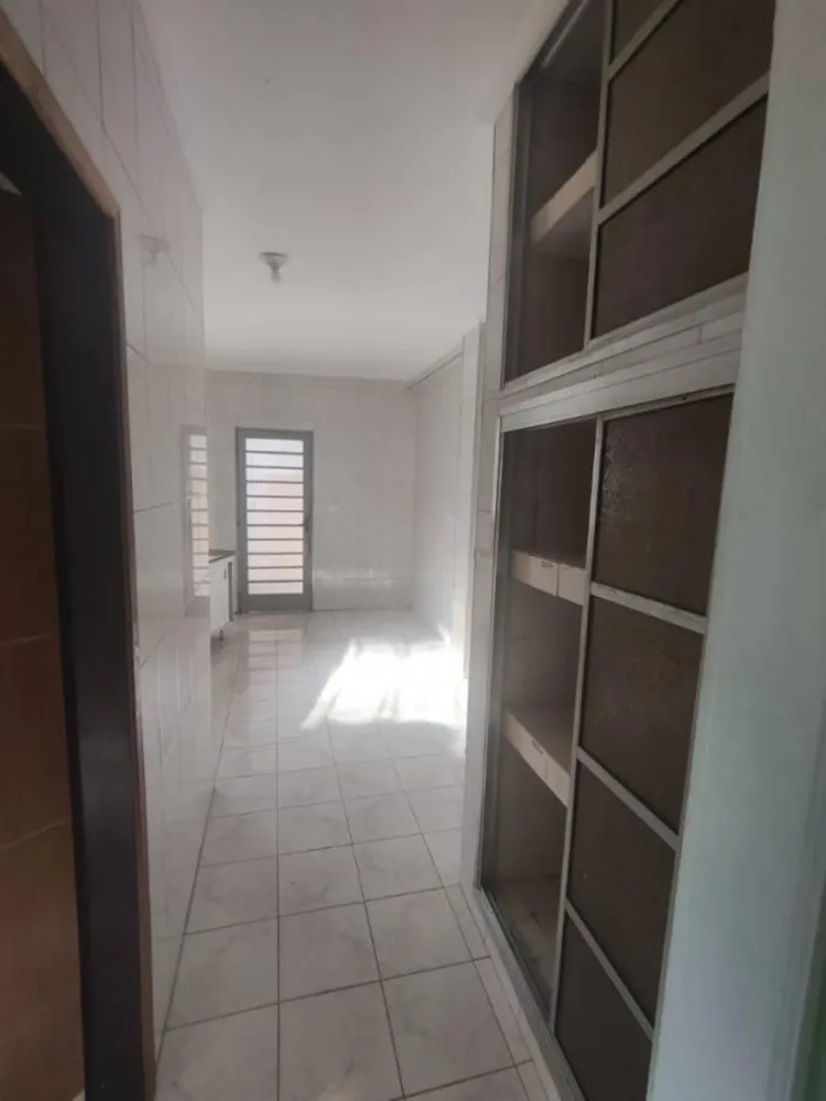 Casa, 2 quartos, 200 m² - Foto 3