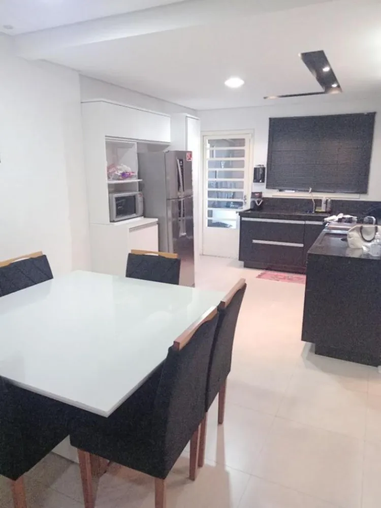 Casa, 3 quartos, 360 m² - Foto 10