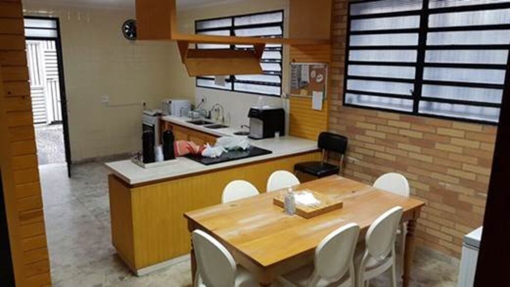 Casa, 1 quarto, 369 m² - Foto 2