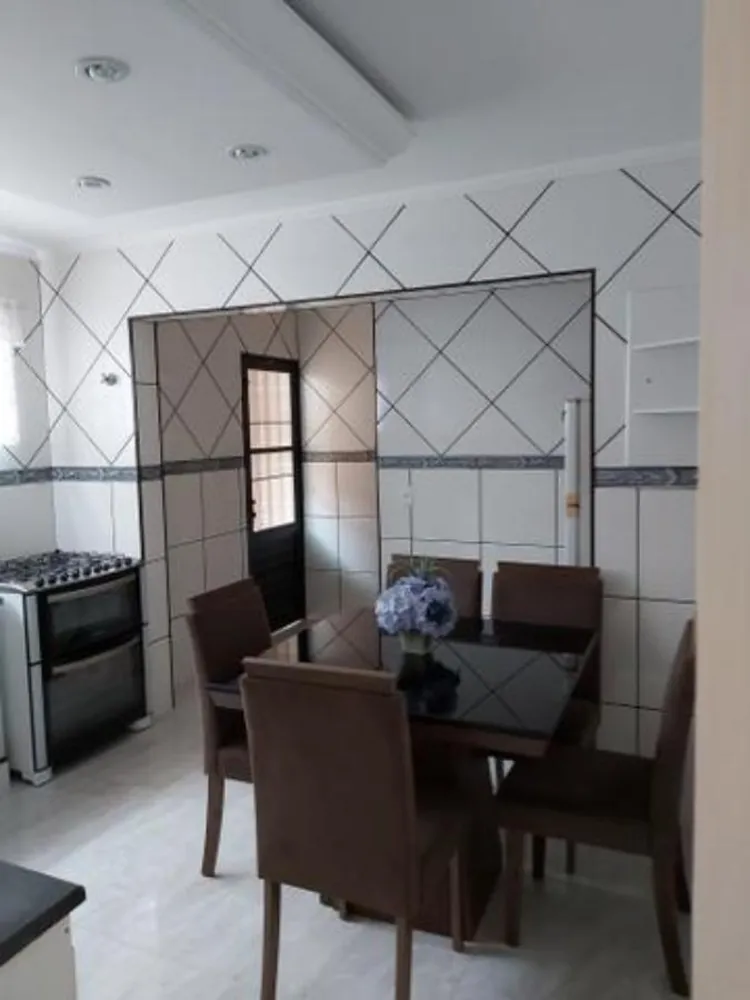 Sobrado, 3 quartos, 270 m² - Foto 2