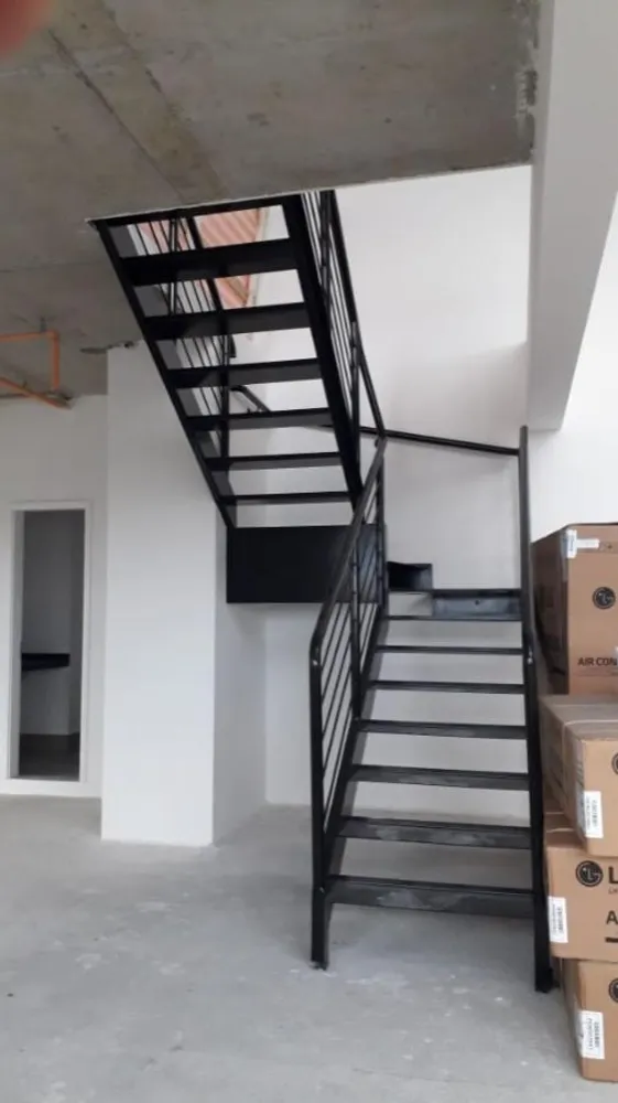 Sala-Conjunto, 182 m² - Foto 1