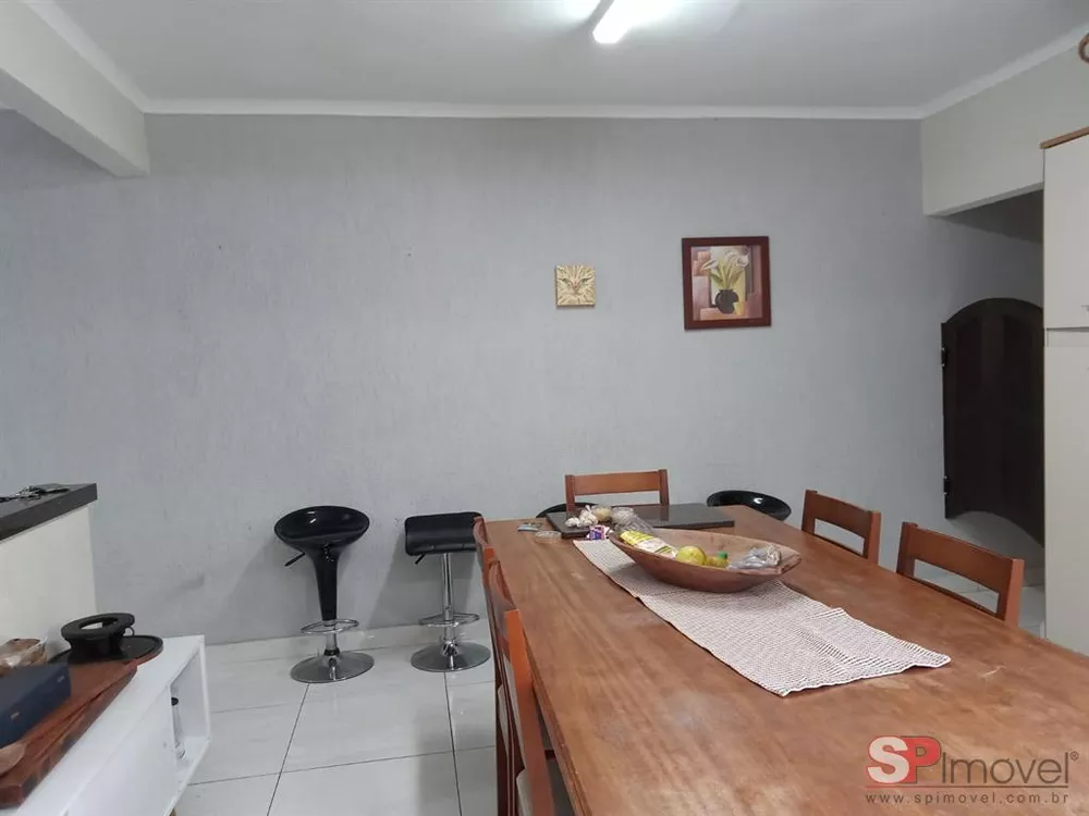 Casa à venda com 2 quartos, 120m² - Foto 3