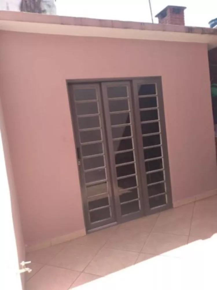 Sobrado à venda com 3 quartos, 140m² - Foto 4