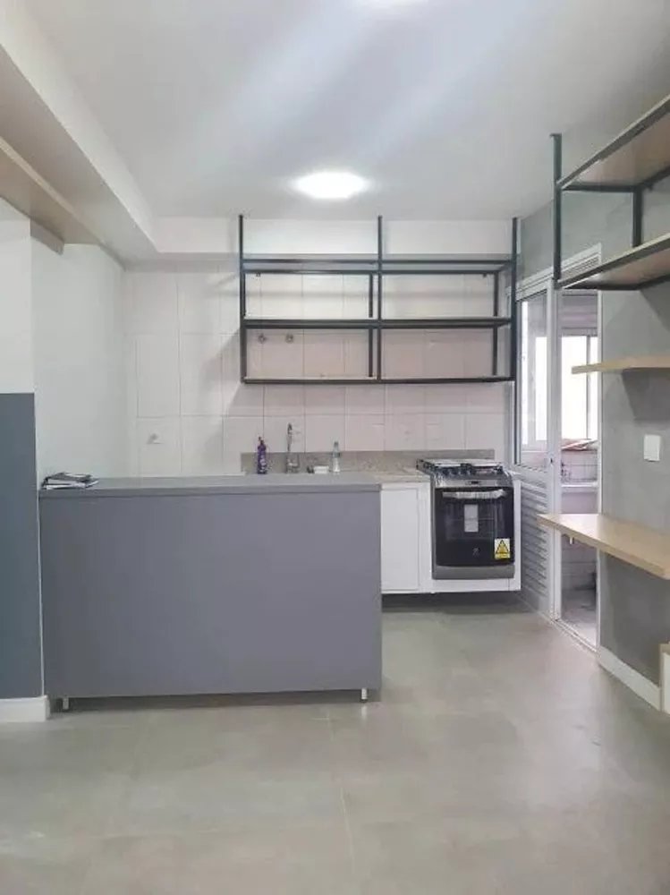 Apartamento à venda com 1 quarto, 41m² - Foto 1