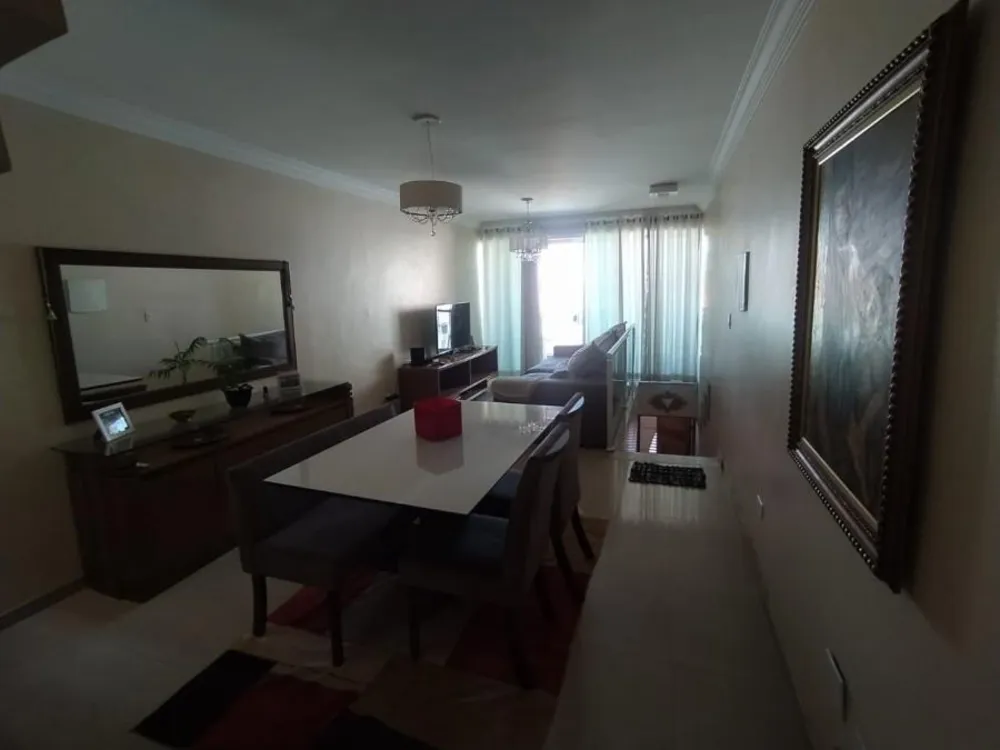 Sobrado, 3 quartos, 247 m² - Foto 1