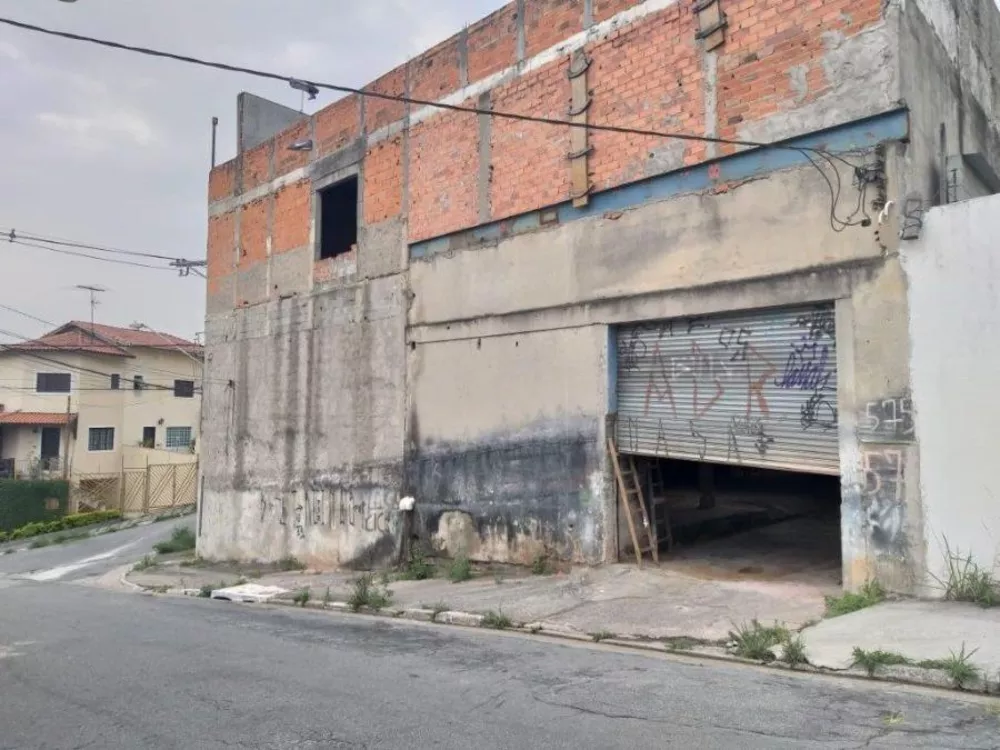 Prédio Inteiro à venda com 1 quarto, 831m² - Foto 2