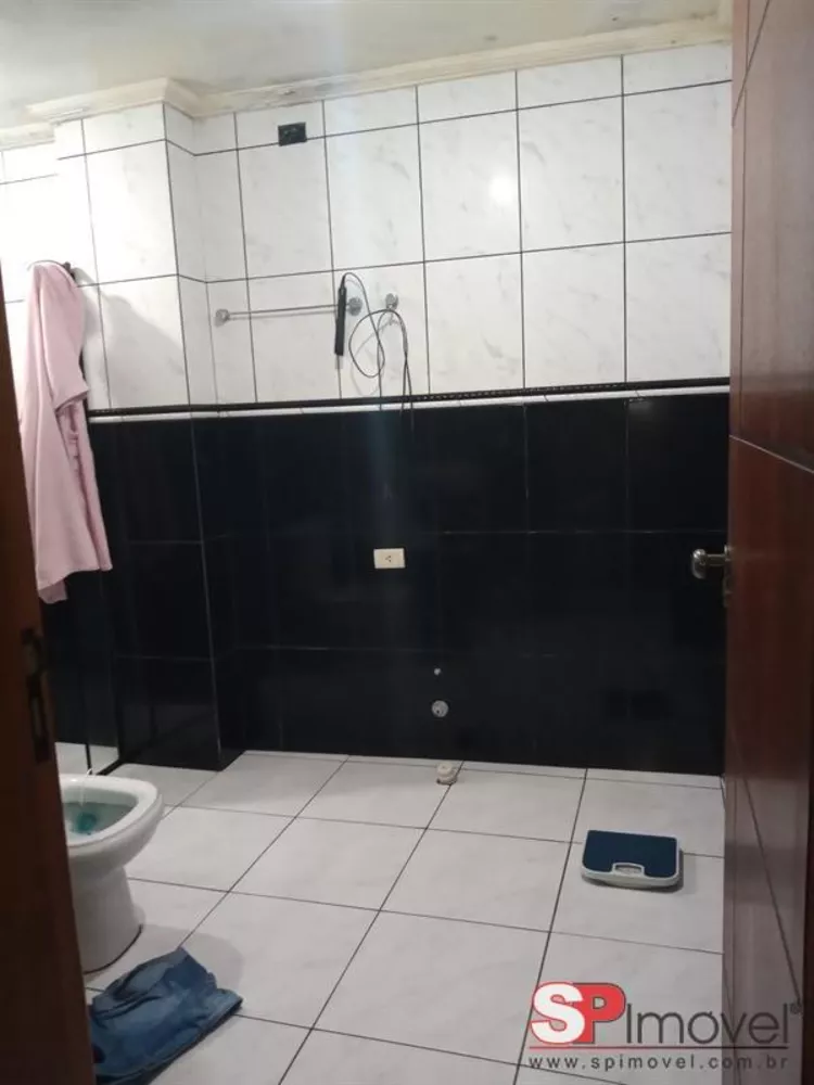 Casa à venda com 3 quartos, 180m² - Foto 8