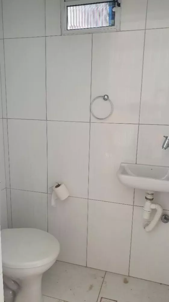 Sobrado à venda com 4 quartos, 120m² - Foto 3