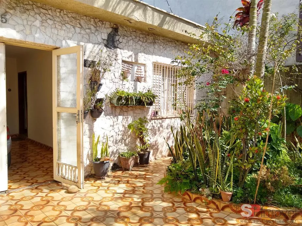 Casa à venda com 3 quartos, 184m² - Foto 1