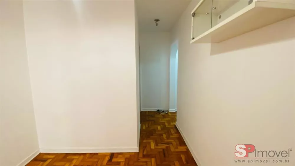 Apartamento à venda com 1 quarto, 47m² - Foto 2