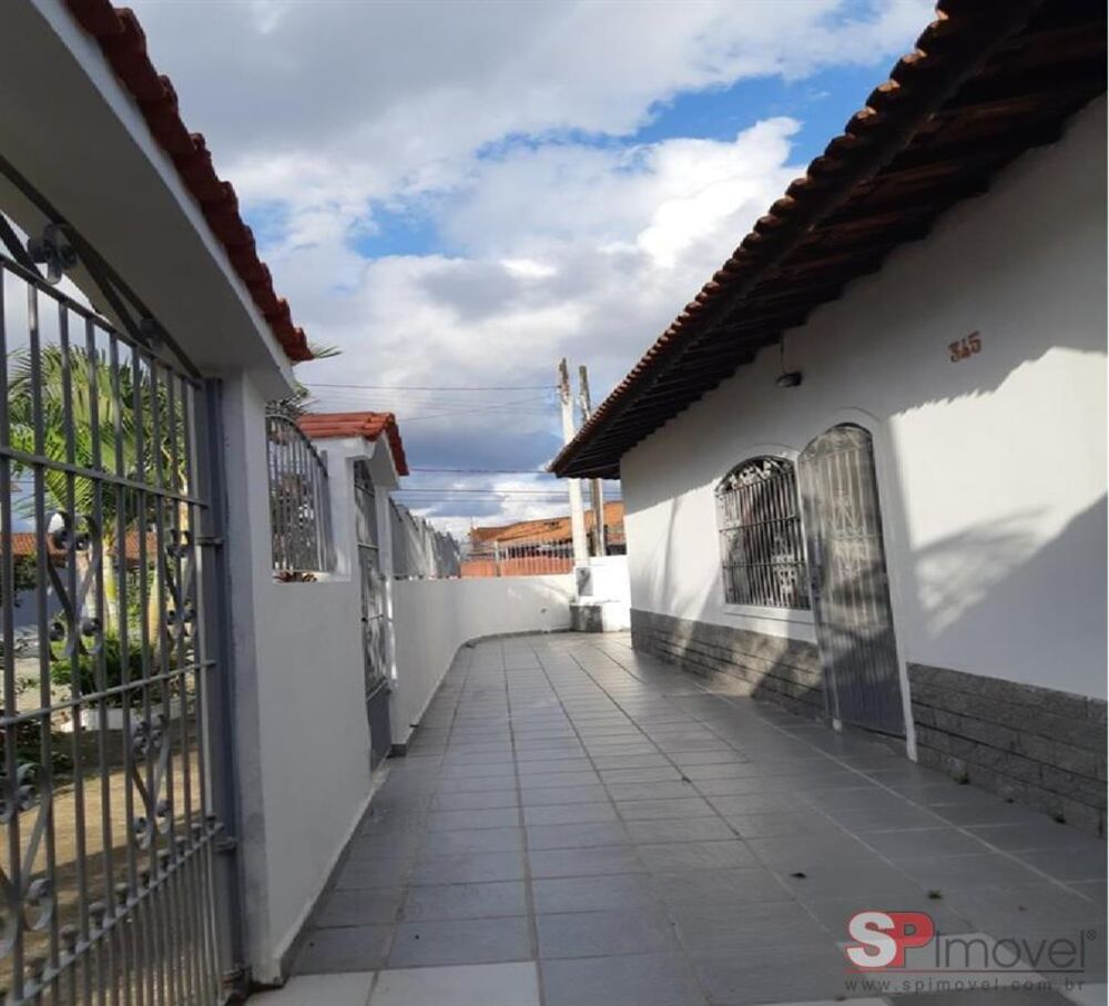 Casa, 1 quarto, 140 m² - Foto 1