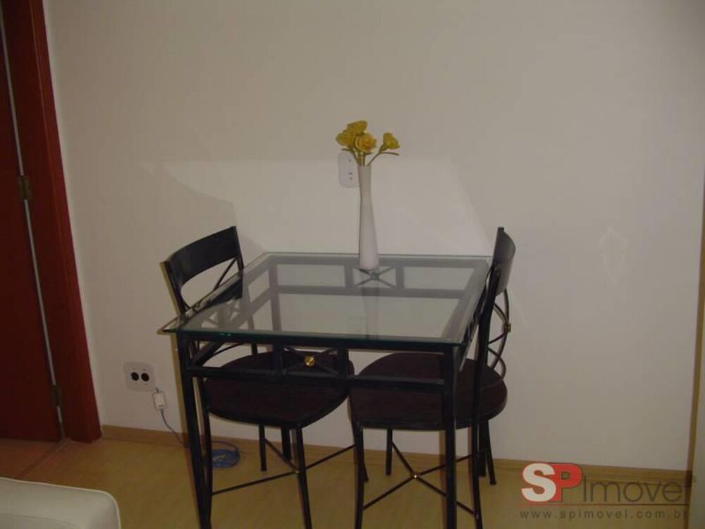 Apartamento, 1 quarto, 120 m² - Foto 1