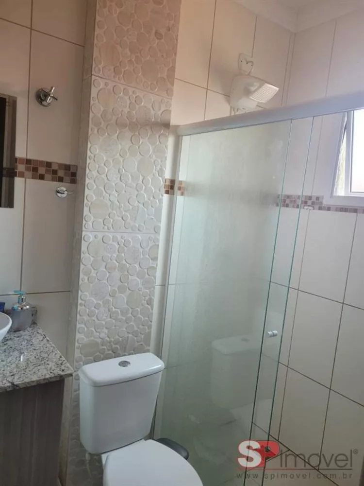 Apartamento à venda com 3 quartos, 140m² - Foto 2