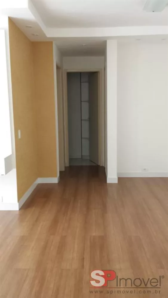 Apartamento à venda com 2 quartos, 57m² - Foto 1