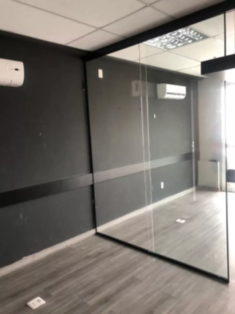 Conjunto Comercial-Sala à venda com 1 quarto, 42m² - Foto 4