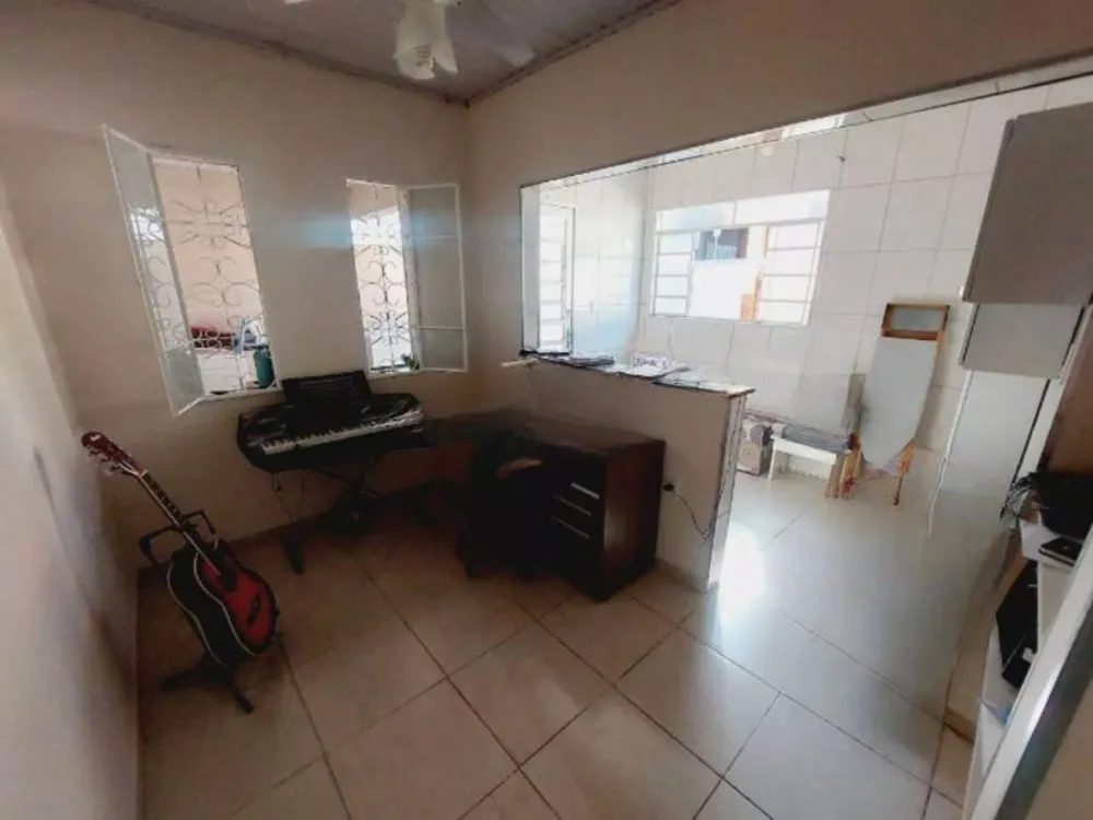 Sobrado, 3 quartos, 233 m² - Foto 2