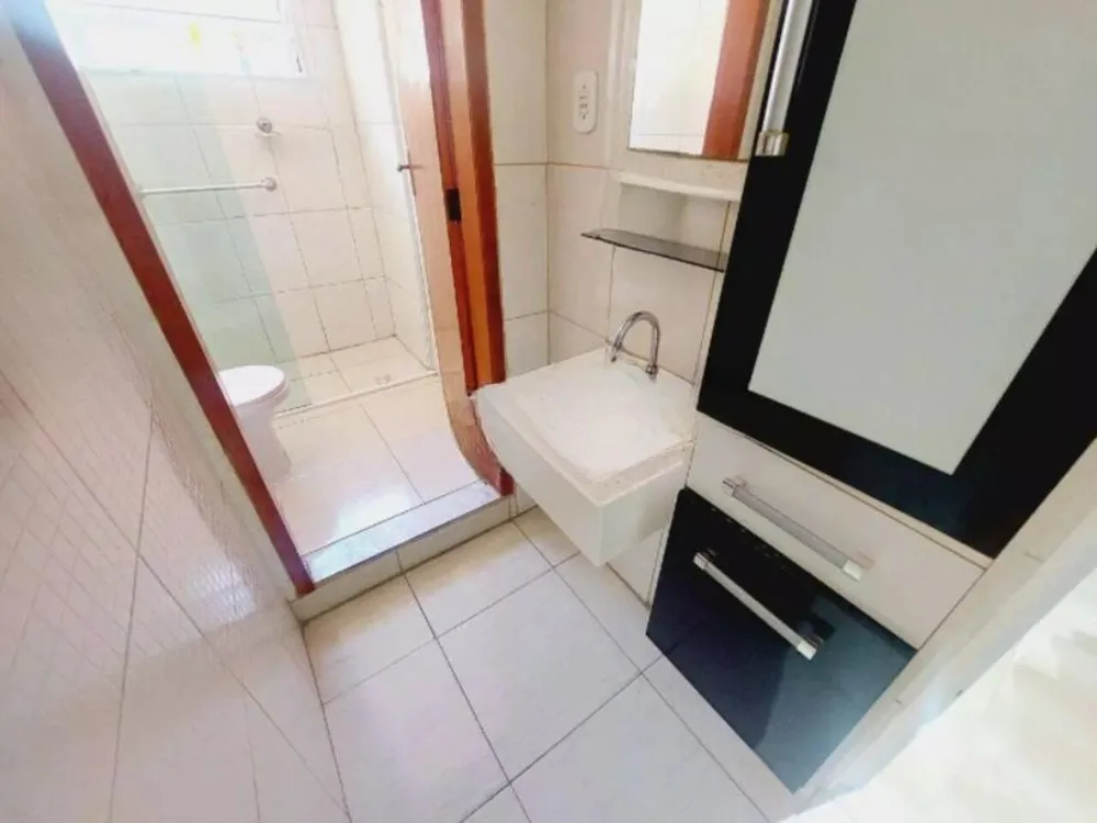 Sobrado, 3 quartos, 233 m² - Foto 1