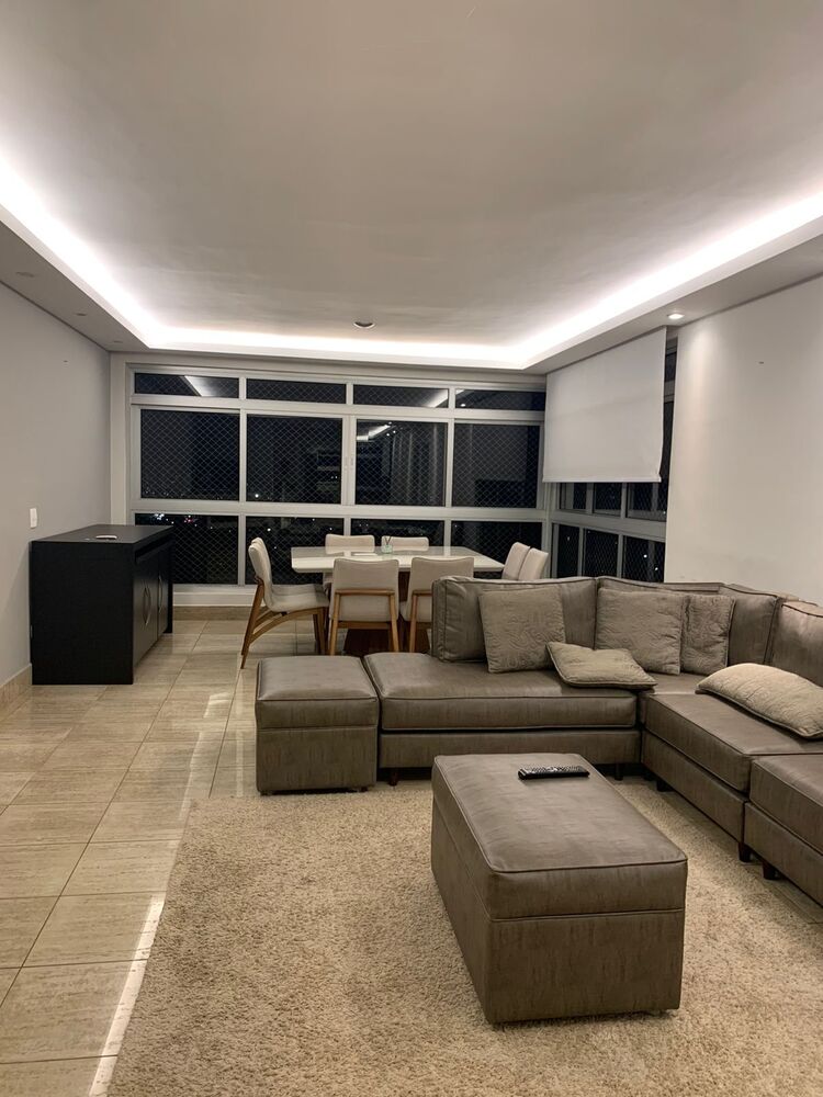 Apartamento para alugar com 3 quartos, 128m² - Foto 2