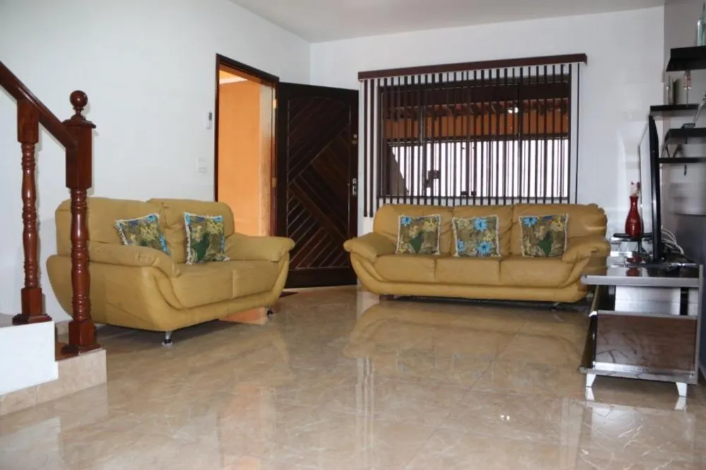Sobrado, 3 quartos, 250 m² - Foto 2