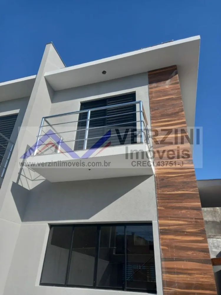 Casa, 3 quartos, 115 m² - Foto 1