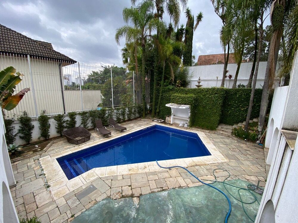 Casa, 4 quartos, 1000 m² - Foto 1