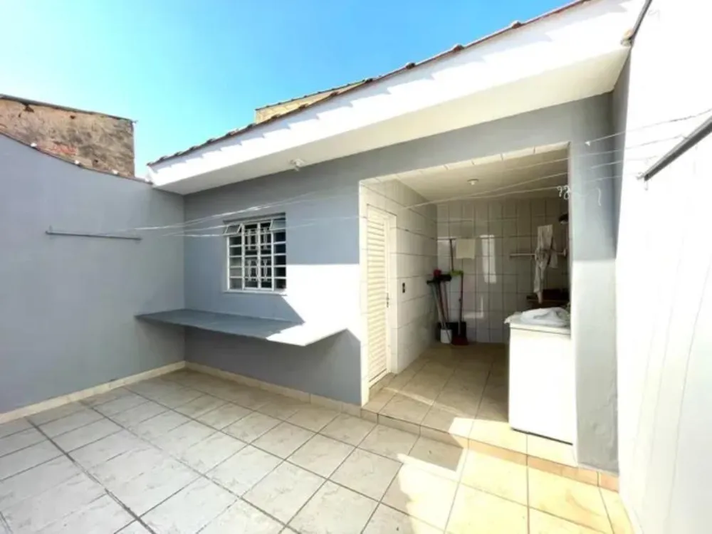 Sobrado, 3 quartos, 206 m² - Foto 2