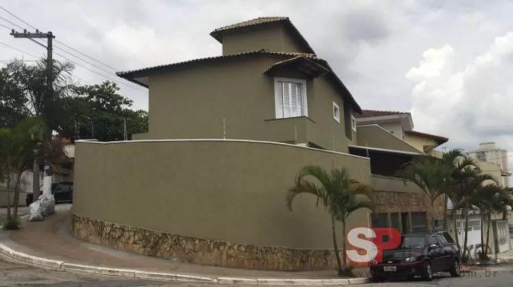 Casa à venda com 3 quartos, 250m² - Foto 2