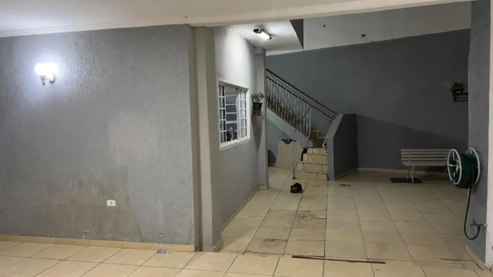 Sobrado, 3 quartos, 210 m² - Foto 2