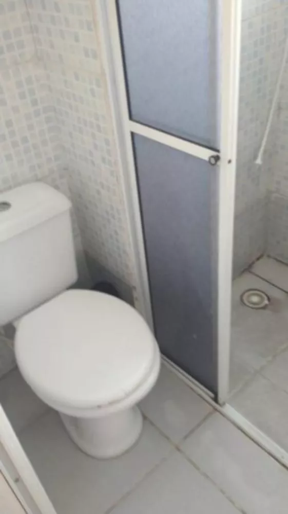 Apartamento à venda com 2 quartos, 45m² - Foto 2