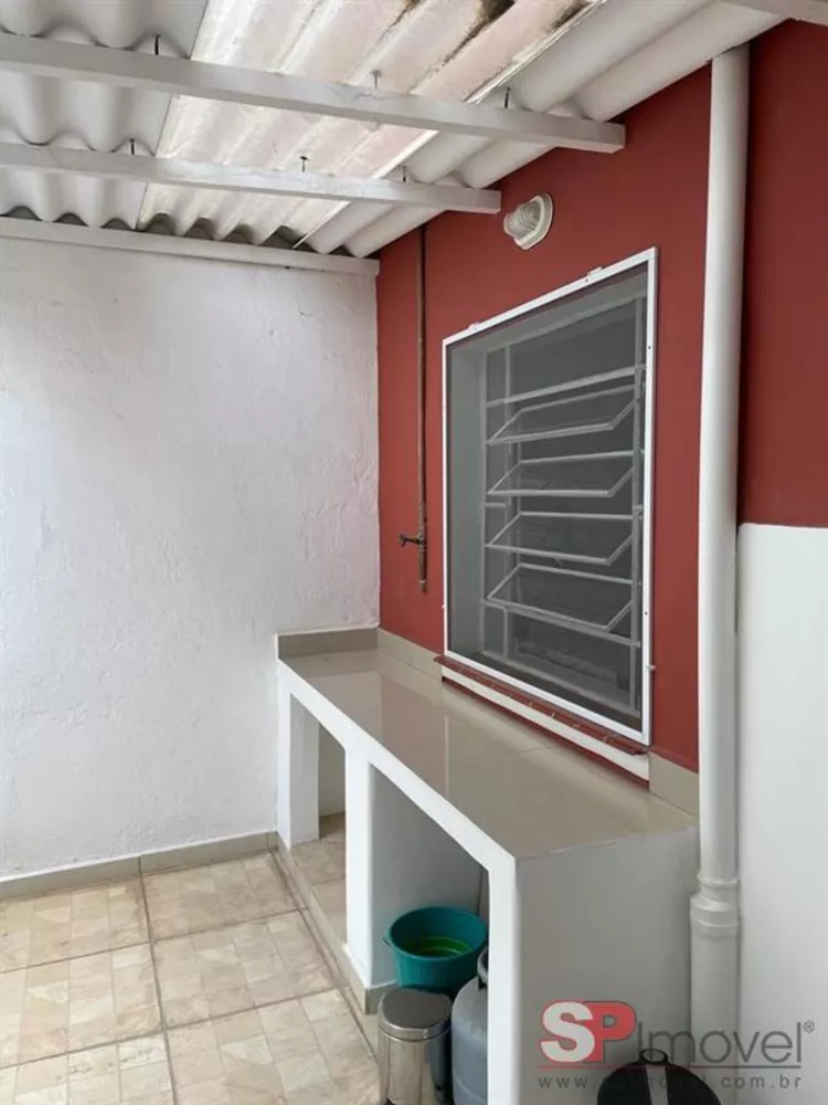 Casa à venda com 2 quartos, 120m² - Foto 3