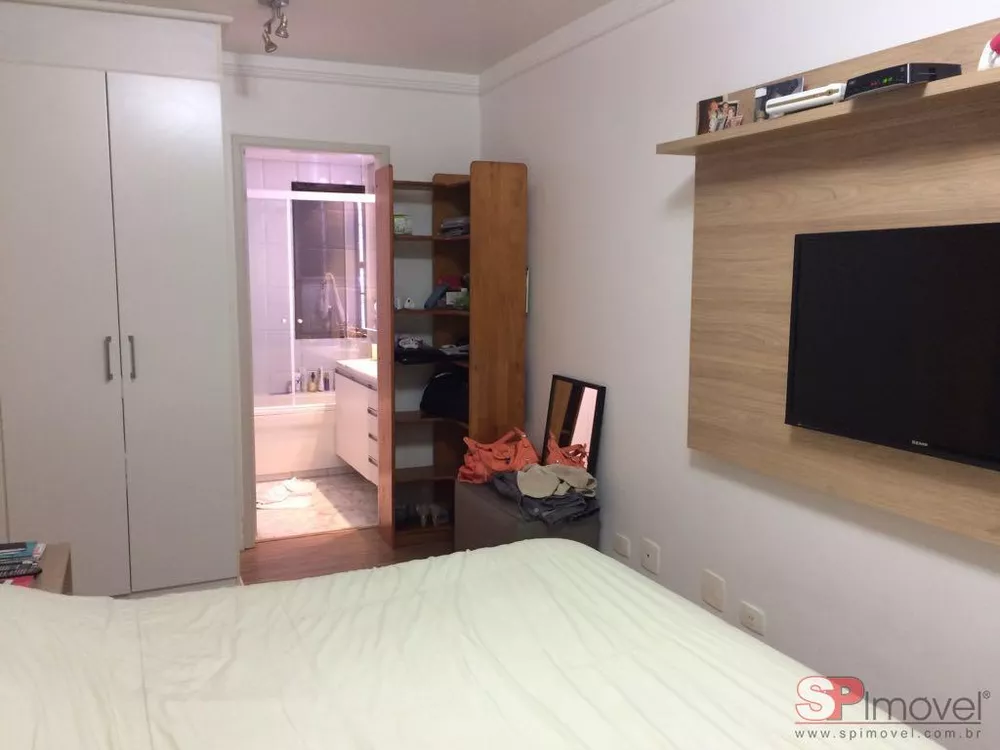 Apartamento à venda com 3 quartos, 125m² - Foto 3