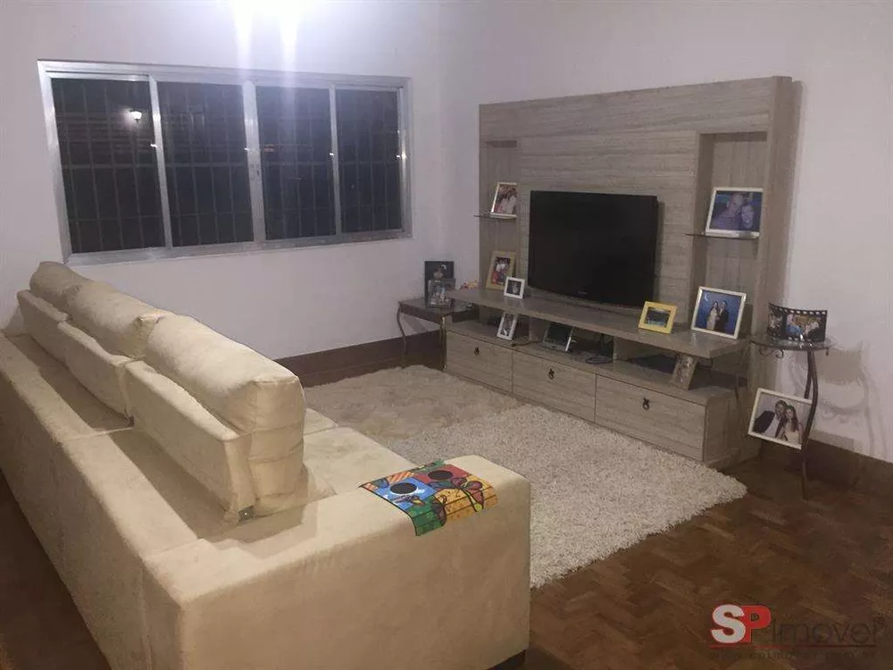 Casa à venda com 3 quartos, 273m² - Foto 1