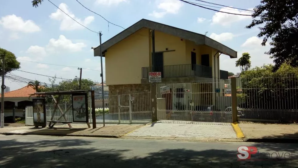 Casa à venda com 1 quarto, 500m² - Foto 1