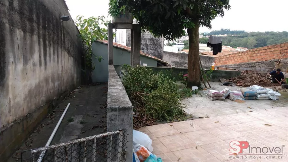 Terreno à venda com 1 quarto, 350m² - Foto 8