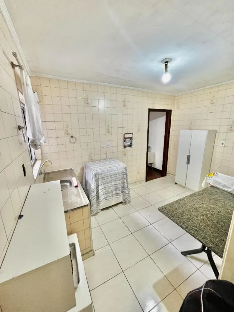 Casa, 4 quartos, 220 m² - Foto 11