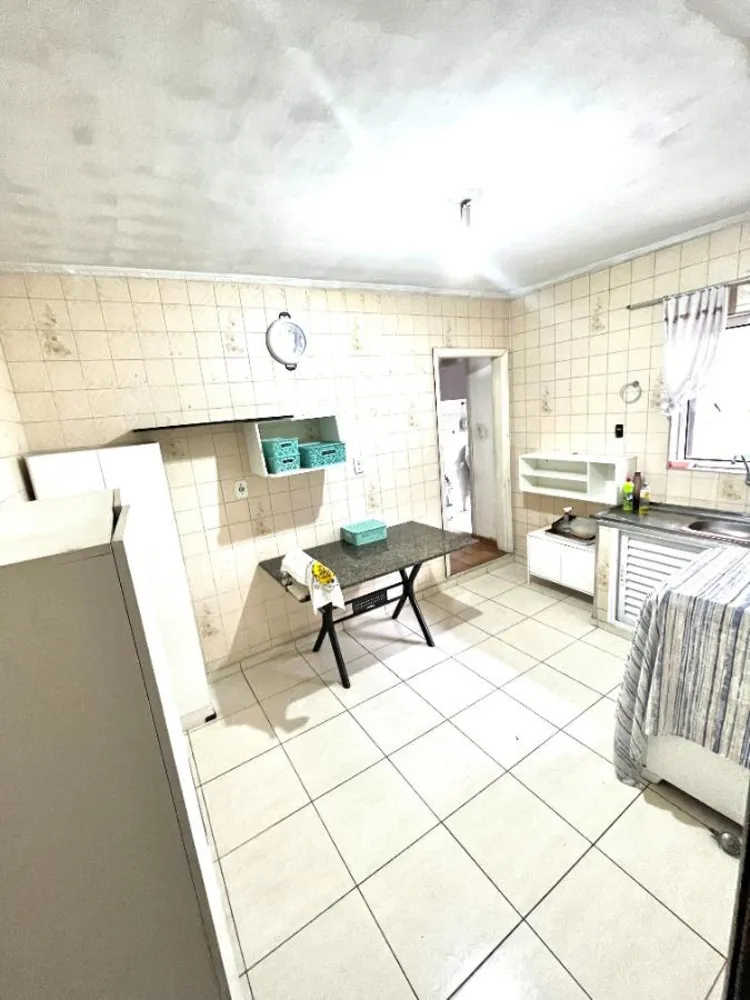 Casa, 4 quartos, 220 m² - Foto 12