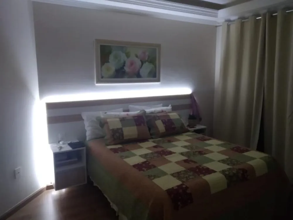 Casa, 3 quartos, 270 m² - Foto 1