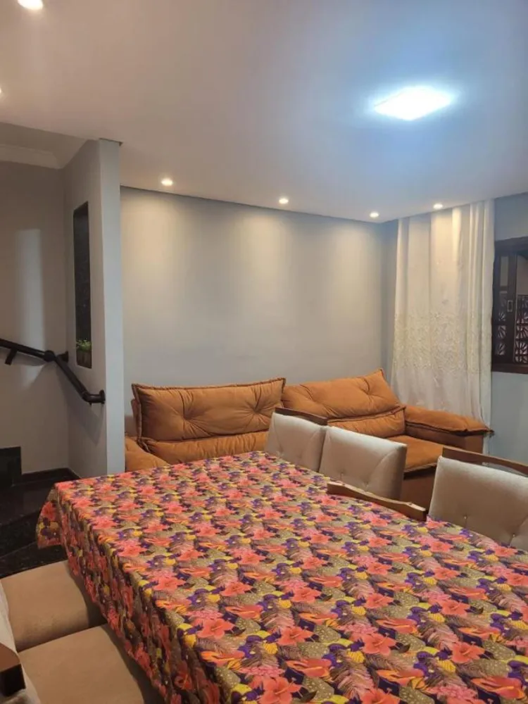 Sobrado, 2 quartos, 180 m² - Foto 1