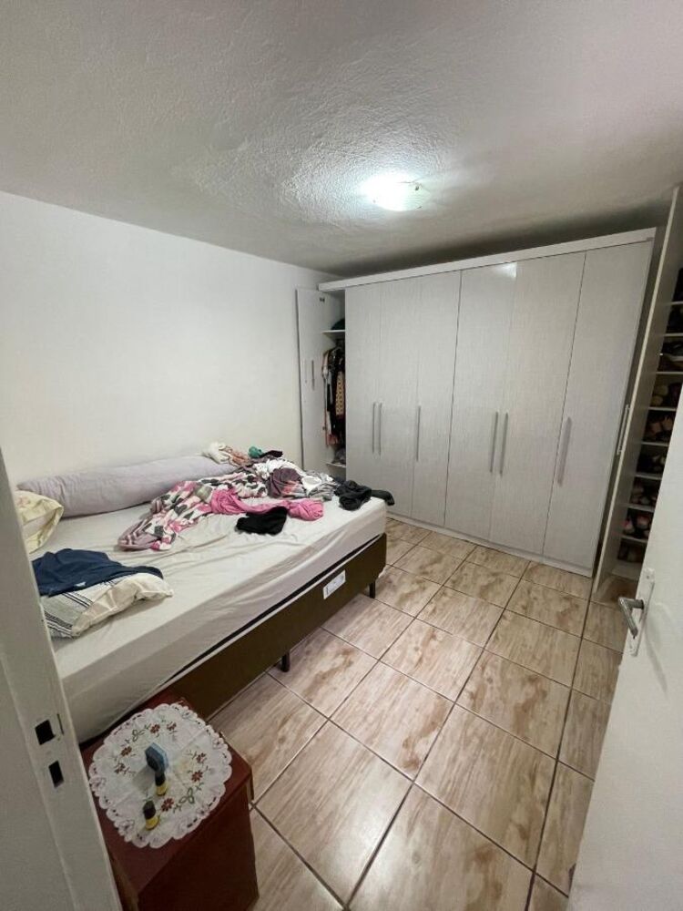 Casa, 3 quartos, 210 m² - Foto 1