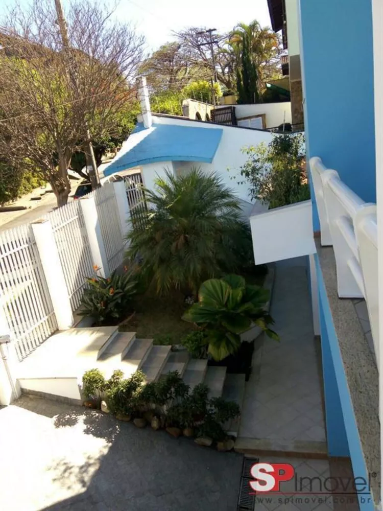 Casa à venda com 4 quartos, 300m² - Foto 12