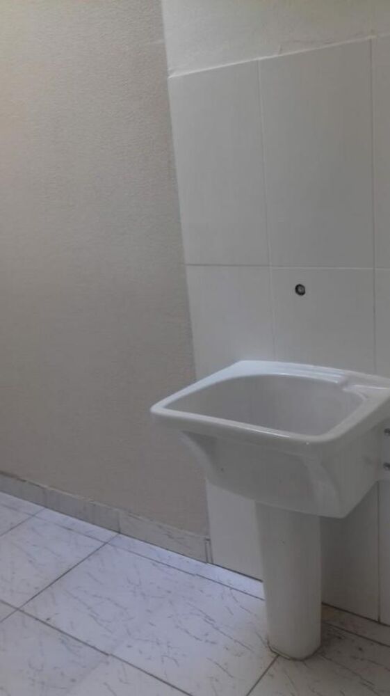 Sobrado à venda com 3 quartos, 90m² - Foto 2