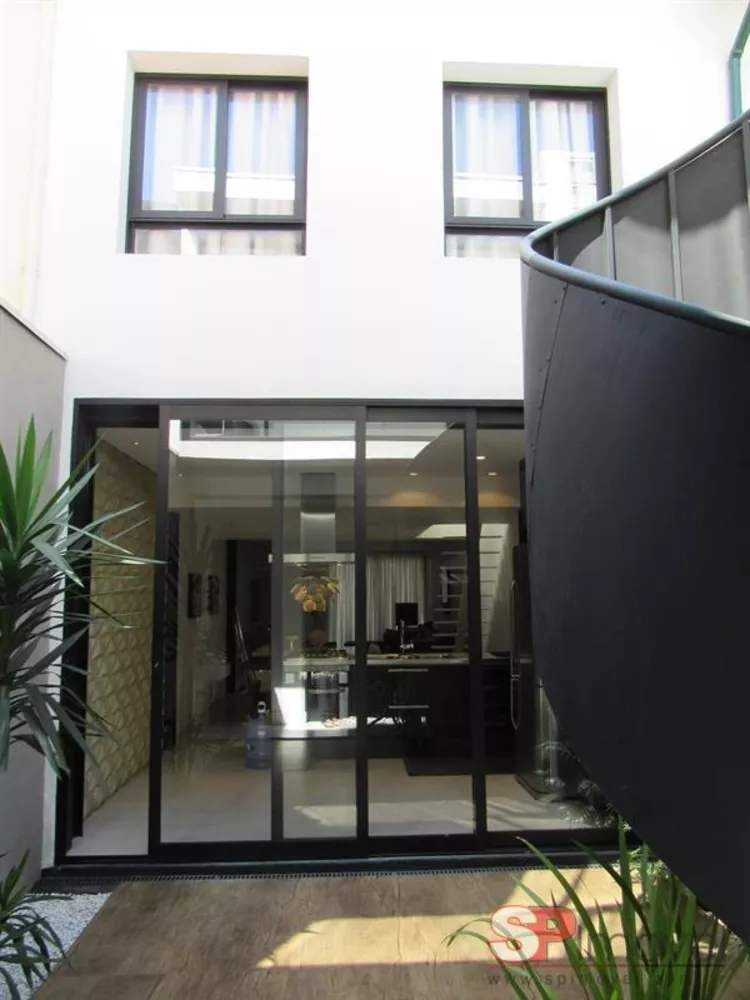 Casa à venda com 3 quartos, 140m² - Foto 3