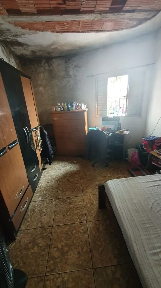 Casa, 4 quartos, 120 m² - Foto 1