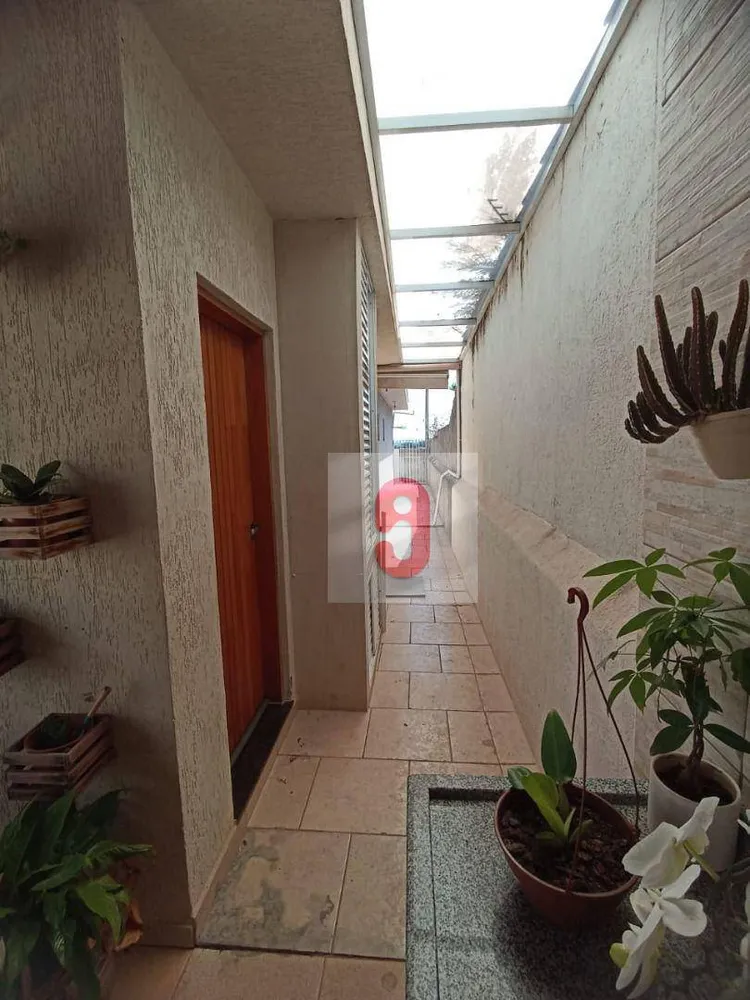 Casa, 3 quartos, 200 m² - Foto 6