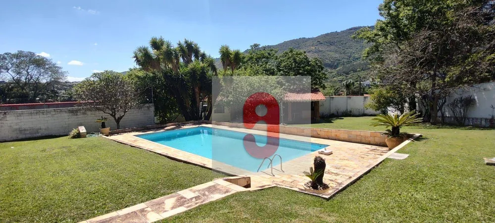 Chácara, 3 quartos, 1500 m² - Foto 1