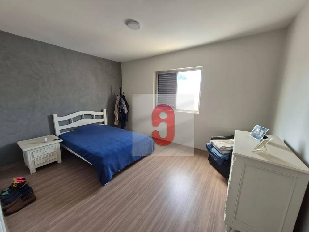 Casa, 4 quartos, 208 m² - Foto 11