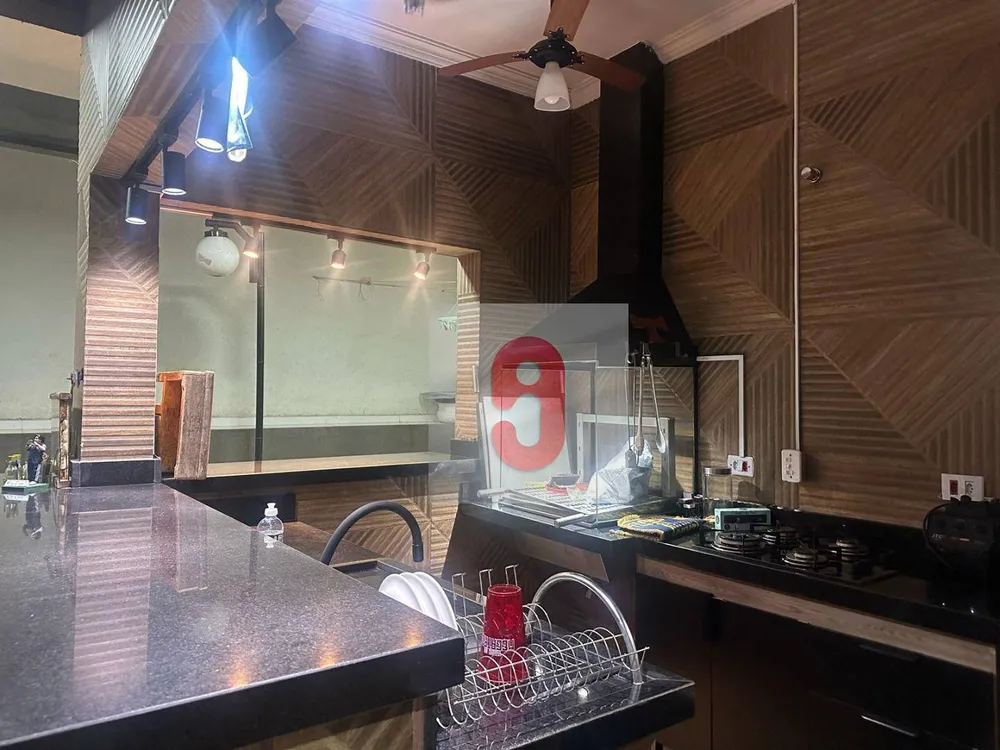 Casa, 3 quartos, 200 m² - Foto 10